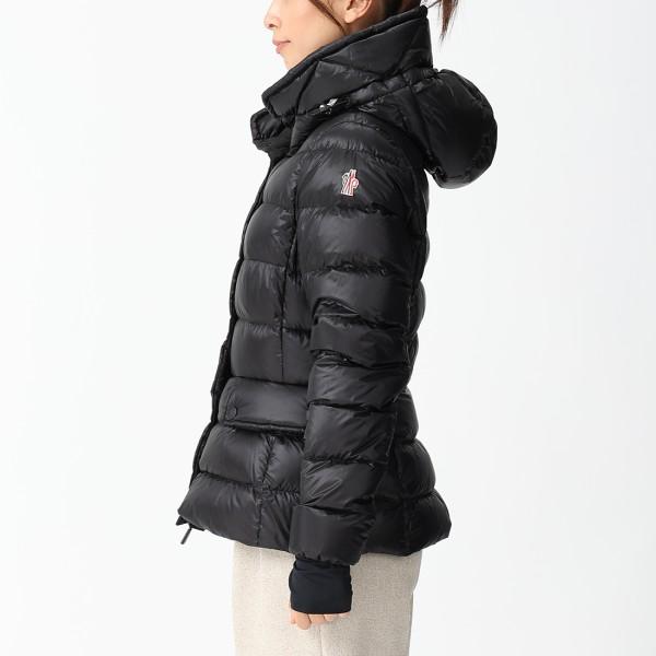 MONCLER（モンクレール） ダウンジャケット コート アーモリック