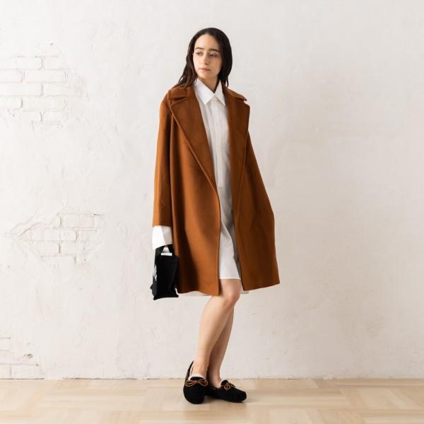 Max Mara マックスマーラ　ロゴピアス　巾着付き Max Mara マックスマーラ コート タイガー Studio ブラウン