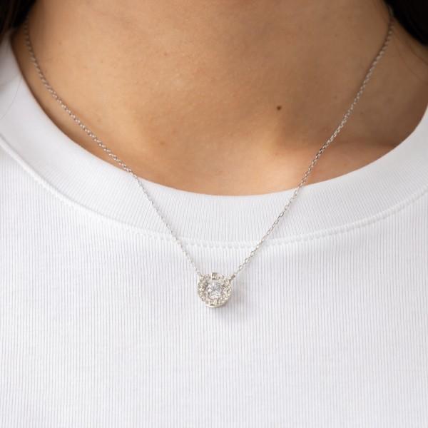 スワロフスキー ネックレス 新品未使用 SWAROVSKI（スワロフスキー） ネックレス アクセサリー SWAROVSKI