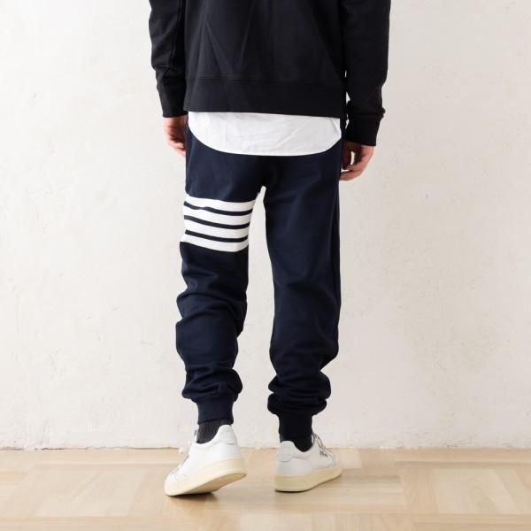 THOM BROWNE トムブラウン パンツ スウェットパンツ ネイビー THOM BROWNE トムブラウン パンツ スウェットパンツ ネイビー