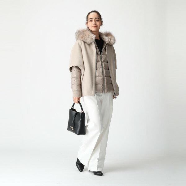 トッズ ハンドバッグ ショルダーバッグ タイムレス ミニサイズ バケットバッグ レディース TODS XBWTSEK0100 XSO T TIMELESS トップハンドルの画像