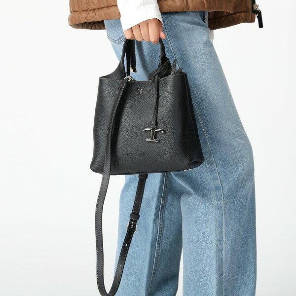TOD'S（トッズ） ハンドバッグ ショルダーバッグ ロゴ Tチャーム