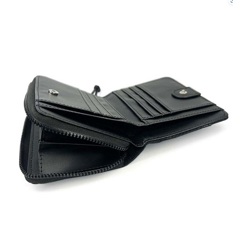 リー Lee 軽量ナイロン 刺繍ロゴ 二つ折り財布 コンパクトウォレット メッシュポケット付き 合成皮革 0520699メール便配送商品 正規取扱店 |  | 08