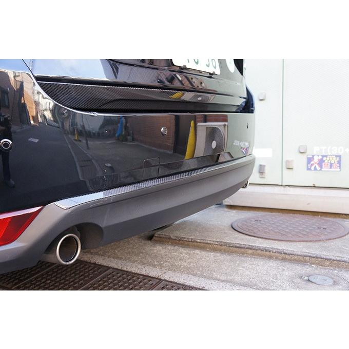 受注生産）マツダ CX-5（KF）専用ドライカーボン製リアバンパー