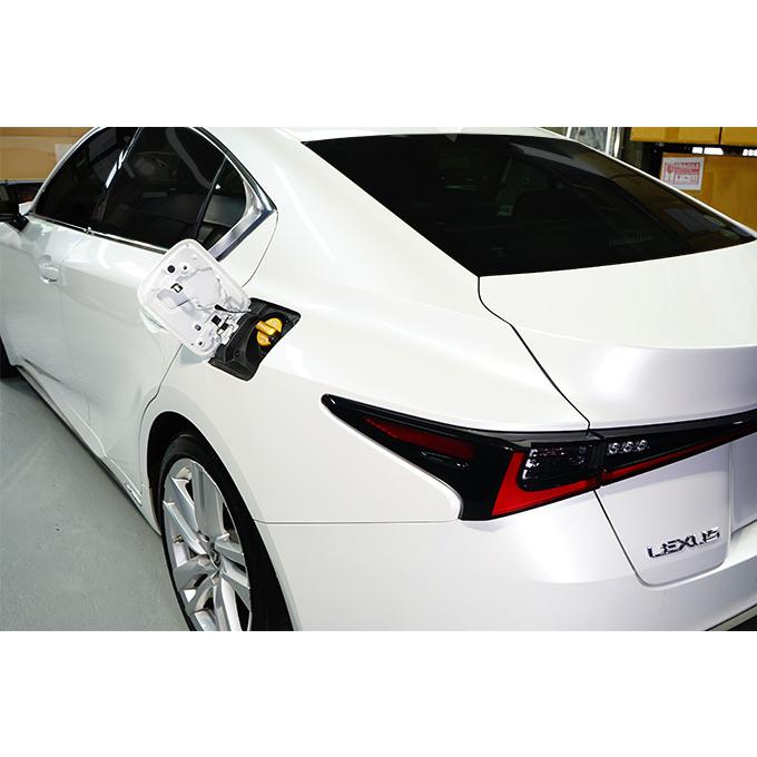 レクサス　IS 後期　フューエルリッド　リアルカーボン新品　LEXUS レクサス IS 後期 フューエルリッド リアルカーボン新品 LEXUS