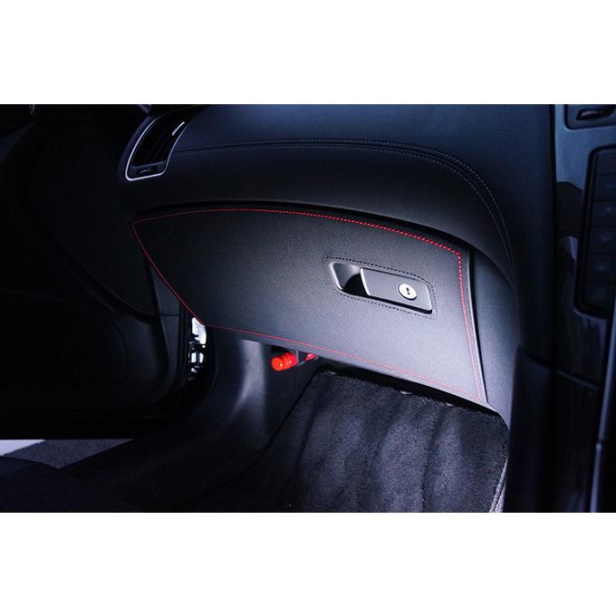 グローブボックスキックガード 日産 スカイライン（型式：V37）3種類の