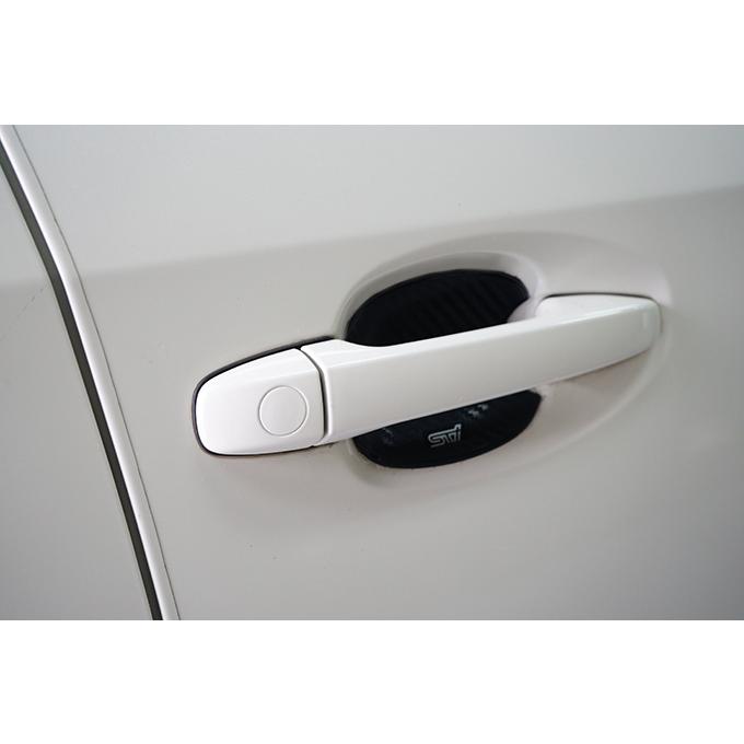 スバル レヴォーグ（型式：VM）用キーホールカバー 磁石で簡単に取付け