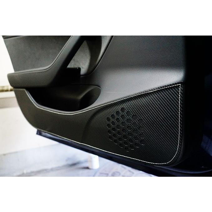 特許取得済）ドアキックガード 4点セット（新商品）テスラ MODEL 3