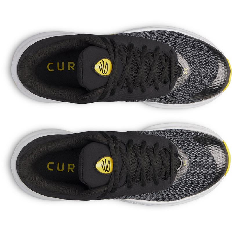 UNDER ARMOUR（アンダーアーマー） バスケットボールシューズ カリー