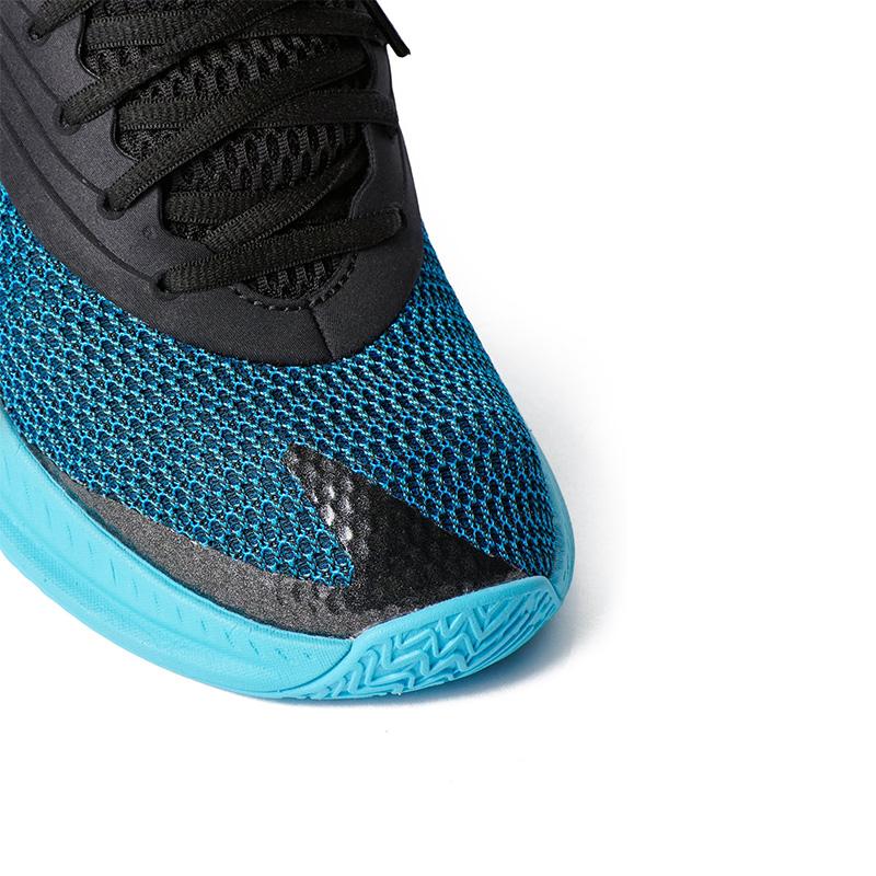 UNDER ARMOUR（アンダーアーマー） バスケットボールシューズ カリー