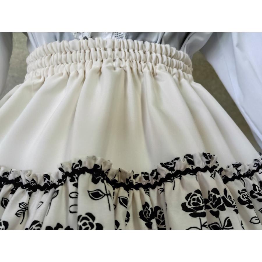 フォークダンス　３点セット　中国雲南省　ブラウス　スカート　バッグ ☆値下げ☆フォークダンス スカート フォークダンスブラウス 2枚