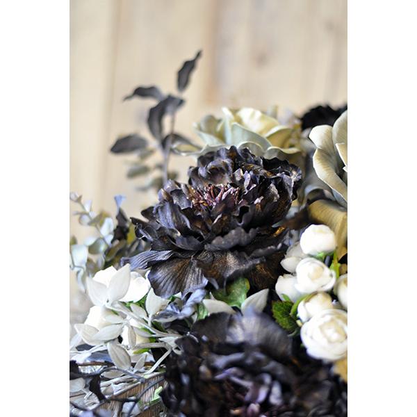 白黒グレー、モノトーンのアーティフィシャルフラワーアレンジメント