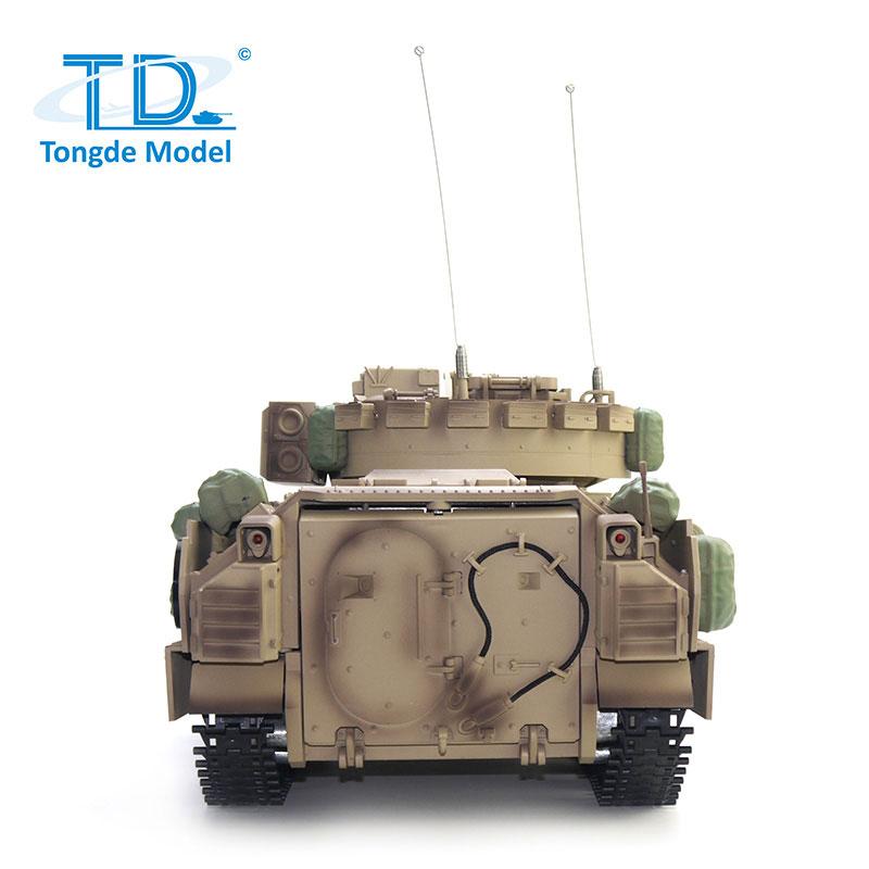 Tongde Model 1/16 M2A2 ブラッドレー Bradley 2.4GHz（プラ製ギア