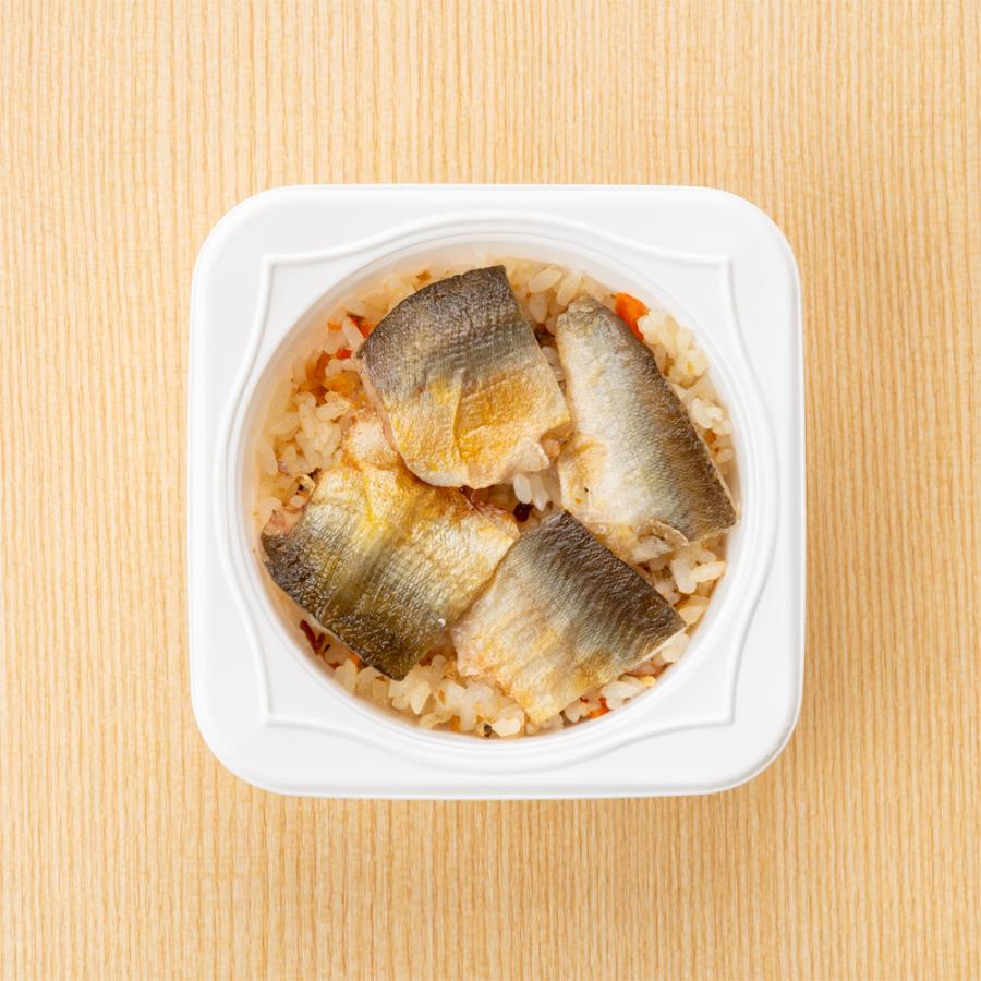 【贅沢御膳】焼きあゆご飯（鮎ご飯） 滋賀県産あゆ使用 4個セット 冷凍ご飯 高級 ごちそう お取り寄せ グルメ 手軽 簡単 / PGAY4 鮎 あゆ 焼き鮎 |  | 02