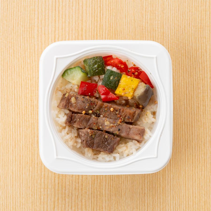 【贅沢御膳】近江牛ステーキご飯 滋賀県産 近江牛使用 8個セット 冷凍ご飯 高級 ごちそう お取り寄せ グルメ 手軽 簡単 / PGOS8 近江牛 高級肉 和牛 |  | 02