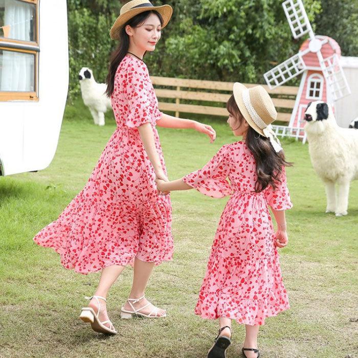 市場 ワンピース ハート 花柄 ガール 背出し Aラインワンピース 女の子 可愛い 夏 ノースリーブ