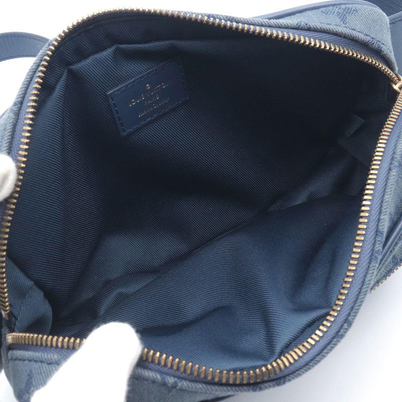 LOUIS VUITTON（ルイ・ヴィトン） バムバッグアウトドア M44741