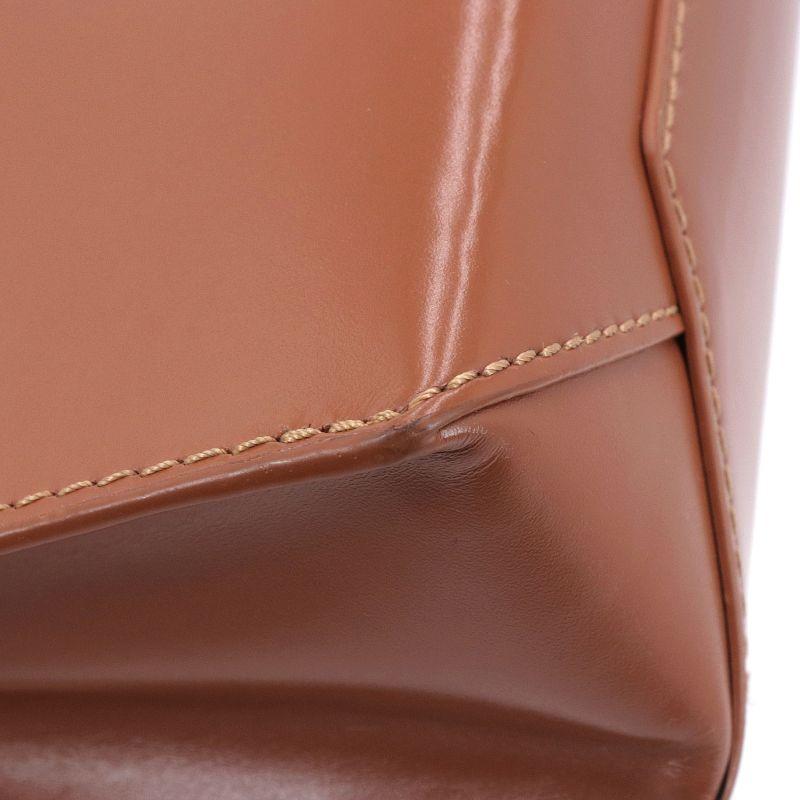 LOEWE ロエベ スタンダードA5 トートバッグ A933S30X01 タン LOEWE ロエベ スタンダードA5 トートバッグ A933S30X01 タン