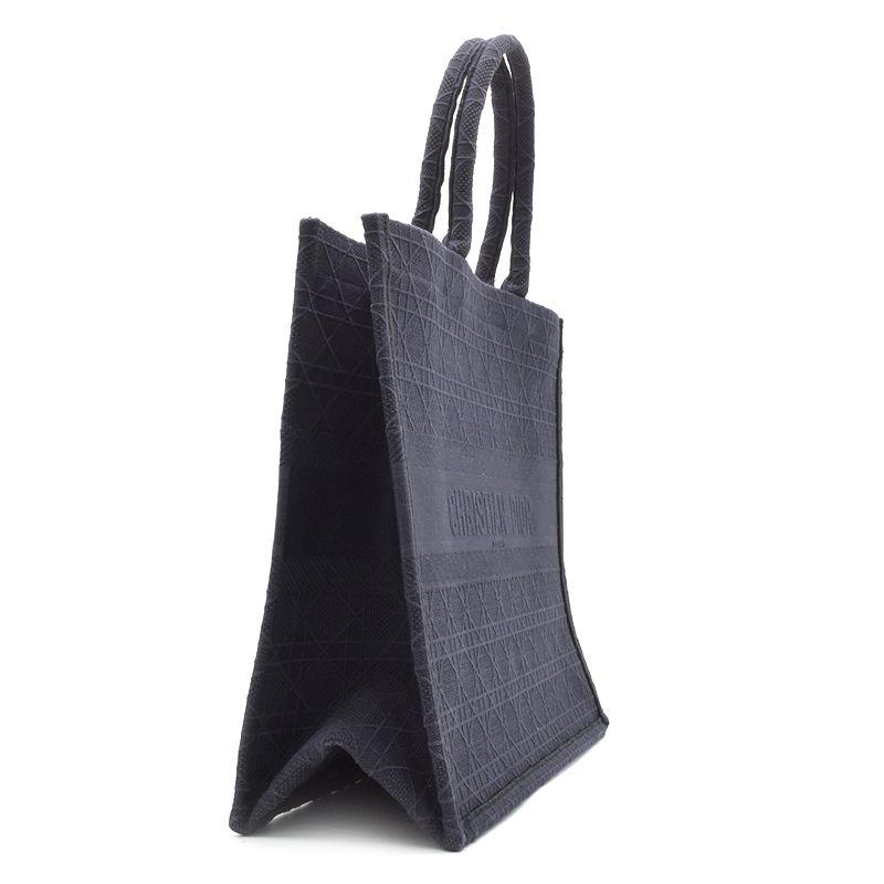 Dior Book Tote ディオール ブックトート ラージ キャンバス Dior Book Tote ディオール ブックトート ラージ キャンバス
