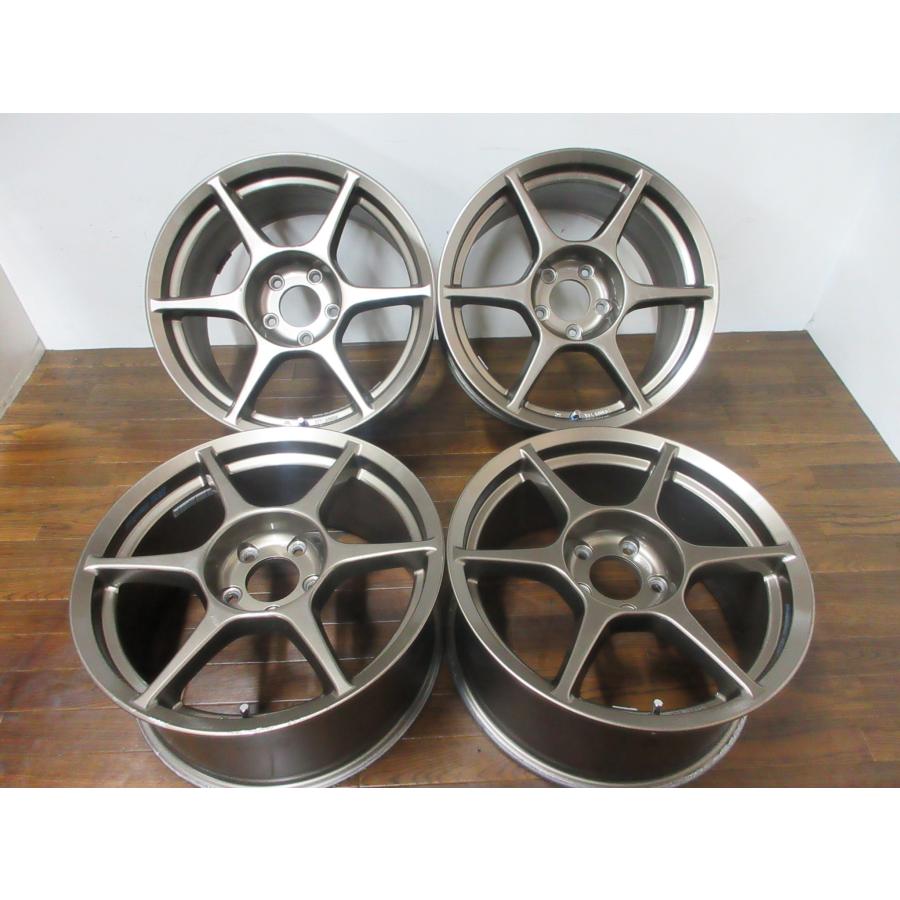 送料無料・税込み】訳あり品 P1レーシング 17in8J+32 9J+31 5穴PCD114