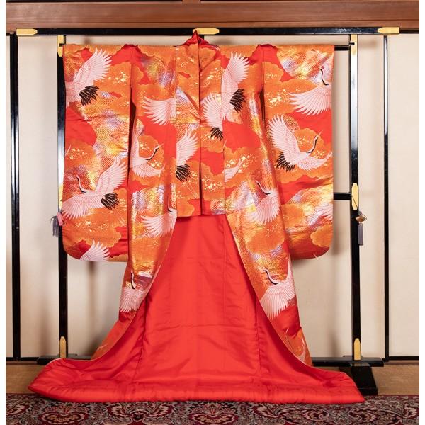 花嫁さんの打掛 朱赤地 雲取に鶴金の流水 25572＃ : あざらし堂ヤフー 