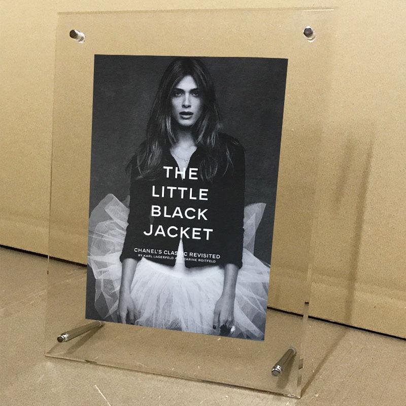 シャネル CHANEL The Little Black Jacket 額装品