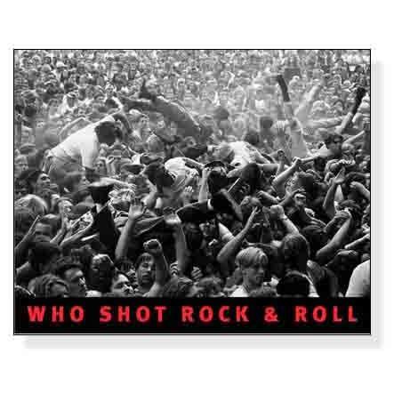 ポスター アート Who Shot Rock & Roll：Mosh Pit at End Fest（チャールズ ピーターソン） 額装品 ウッドベーシックフレーム｜aziz｜03