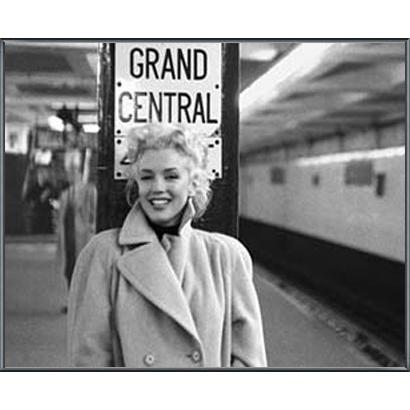 マリリン モンロー、 Grand Central Station（エド フィンガーシュ