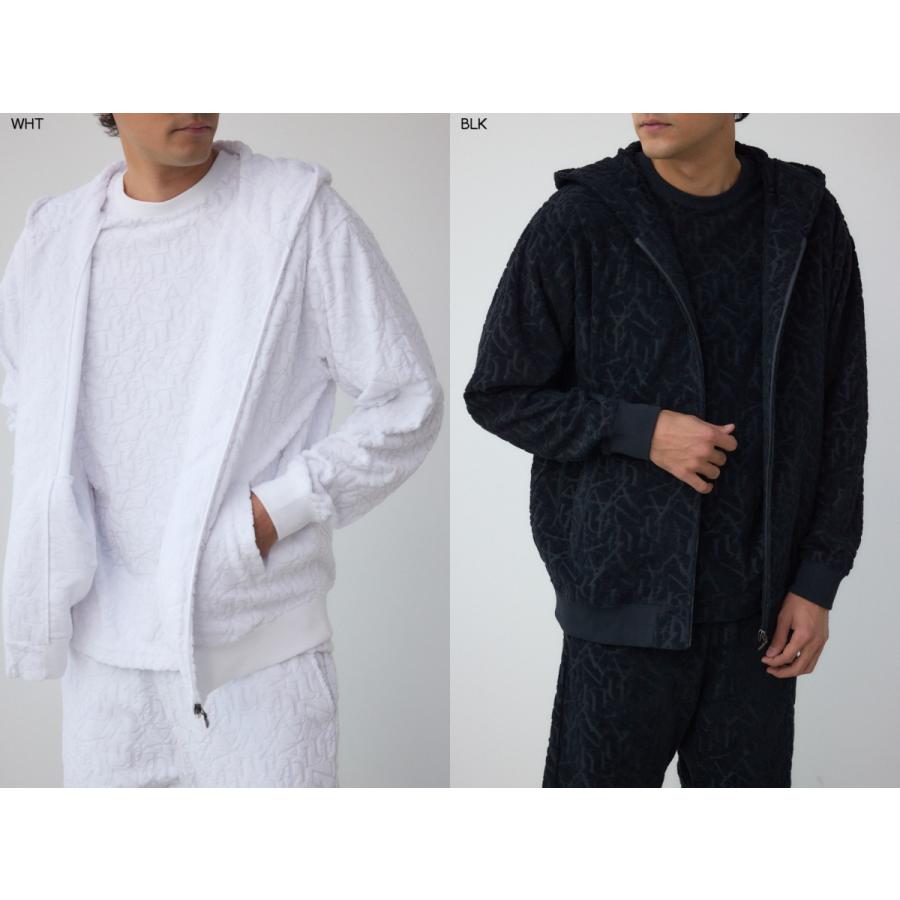 AZUL BY MOUSSY（アズールバイマウジー） 総柄パイルジャガードジップ 