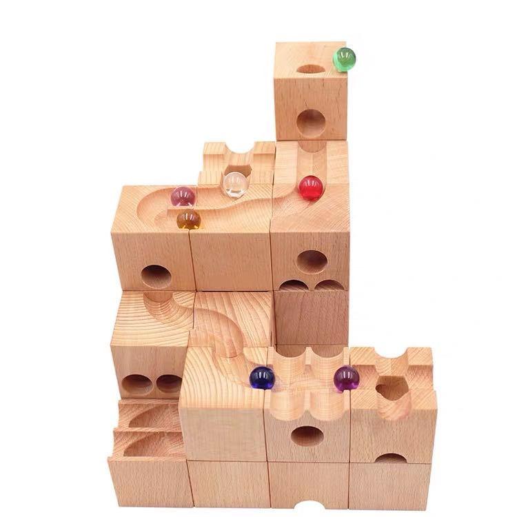 木のブロック 木製 おもちゃ キューブ 木の立体パズル ビー玉転がし 知育玩具 積み木 藤井聡太 木のおもちゃ 将棋 プレゼント Yfskbr1 アズナ 通販 Yahoo ショッピング