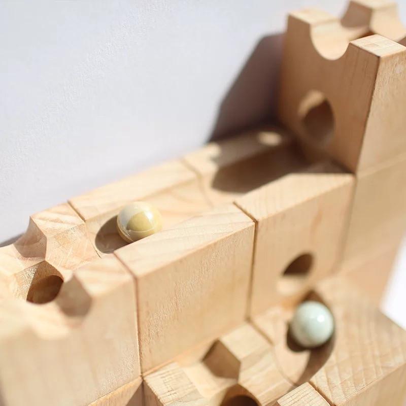 2000円クーポンあり 2ケース限定】クリスマスプレゼント 積み木