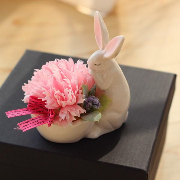 æ¯ã®æ—¥ ã‚®ãƒ•ãƒˆ èŠ± ã‚«ãƒ¼ãƒãƒ¼ã‚·ãƒ§ãƒ³ ã‚½ãƒ¼ãƒ—ãƒ•ãƒ©ãƒ¯ãƒ¼ ã†ã•ãŽ ãƒ•ãƒ©ãƒ¯ãƒ¼ã‚¢ãƒ¬ãƒ³ã‚¸ æ¯ã®æ—¥ãƒ—ãƒ¬ã‚¼ãƒ³ãƒˆ 10000231 ãƒ—ãƒªã‚¶ãƒ¼ãƒ–ãƒ‰ãƒ•ãƒ©ãƒ¯ãƒ¼azurosa é€šè²© Yahoo ã‚·ãƒ§ãƒƒãƒ