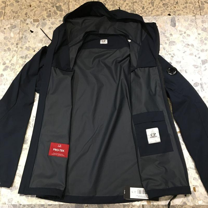 STONE ISLAND（ストーン アイランド） シーピーカンパニー C.P.COMPANY