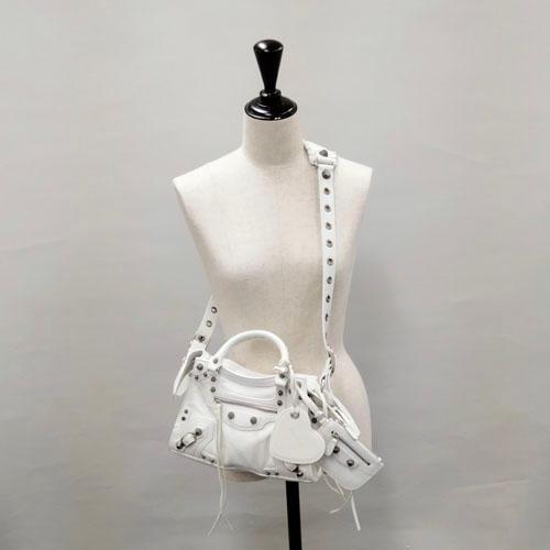BALENCIAGA バレンシアガ ショルダーバッグ 人気 NEO CAGOLE XS BALENCIAGA バレンシアガ ショルダーバッグ 人気 NEO CAGOLE XS