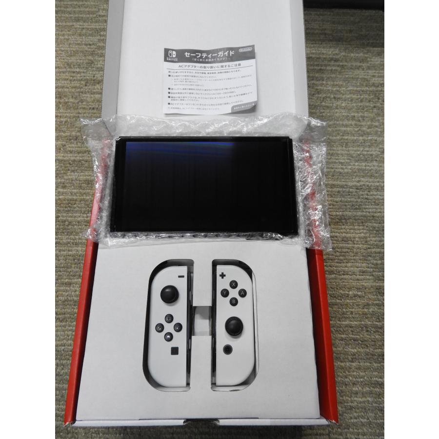 美品 Nintendo Switch 本体（有機ELモデル）Joy-Con(L)/(R) ホワイト