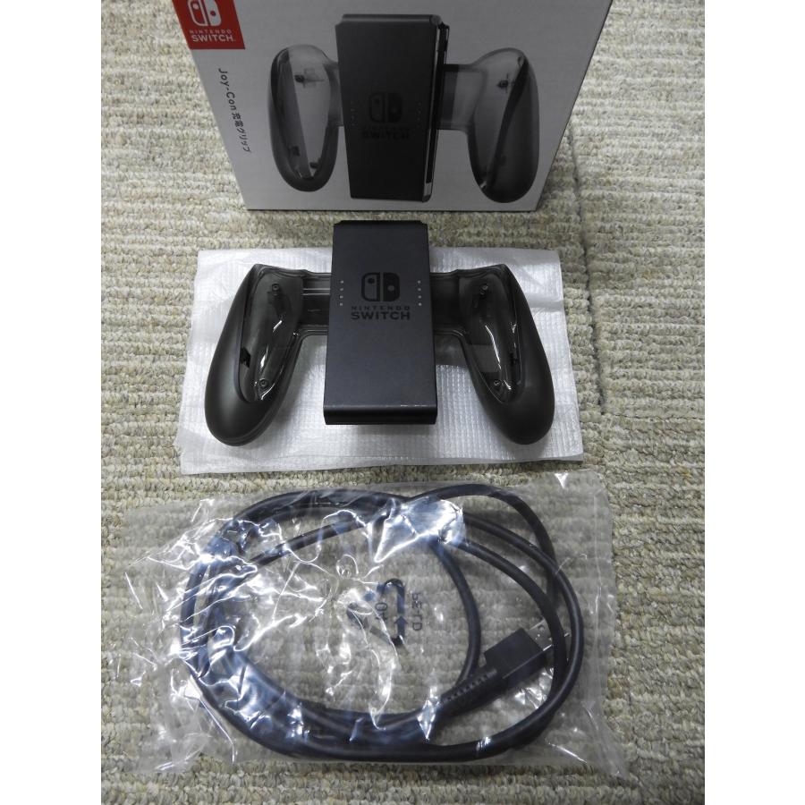 美品 Nintendo Switch 本体（有機ELモデル）Joy-Con(L)/(R) ホワイト