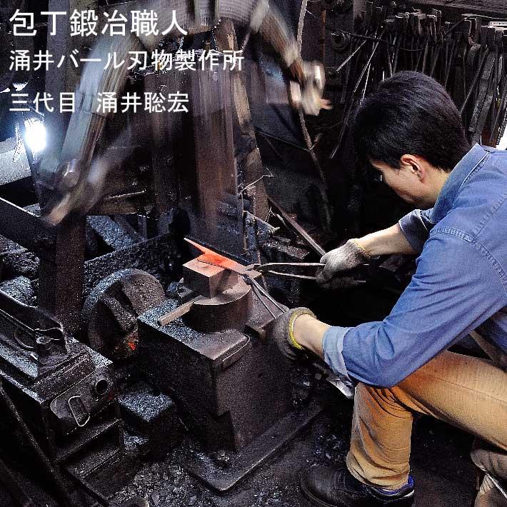 和包丁 包丁 ペティナイフ 120mm 日本製 燕三条 安来鋼 白紙2号 ステンレス 割込み プロ仕様 キッチン ナイフ ギフト 器具 シェフナイフ 炭素鋼 槌目 八角柄_6