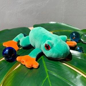 ぬいぐるみ テイクオフ アニマニア マグネット アカメアマガエル