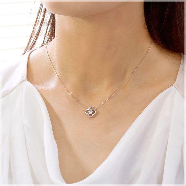 プラチナ Pt900 天然ダイヤモンド0.4ct カラット フラワーモチーフ 
