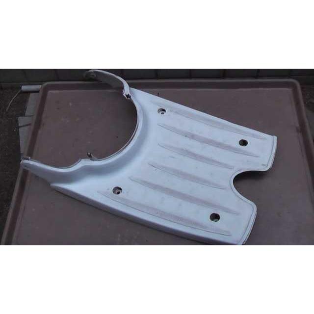 ビーノ2スト SA10J-083xxx の ステップボード *1372908951 中古 