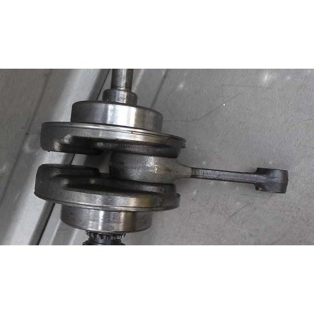 フュージョン250 MF02-2200xxx の クランクシャフト *1398139168 中古