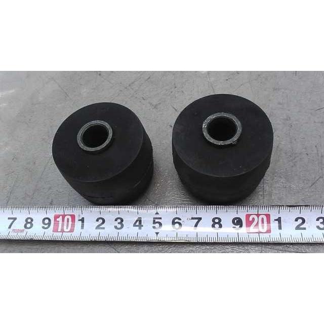 専用品3/4 スカイウェイブ SS CJ43A-132xxx の インシュレーター *1401936215