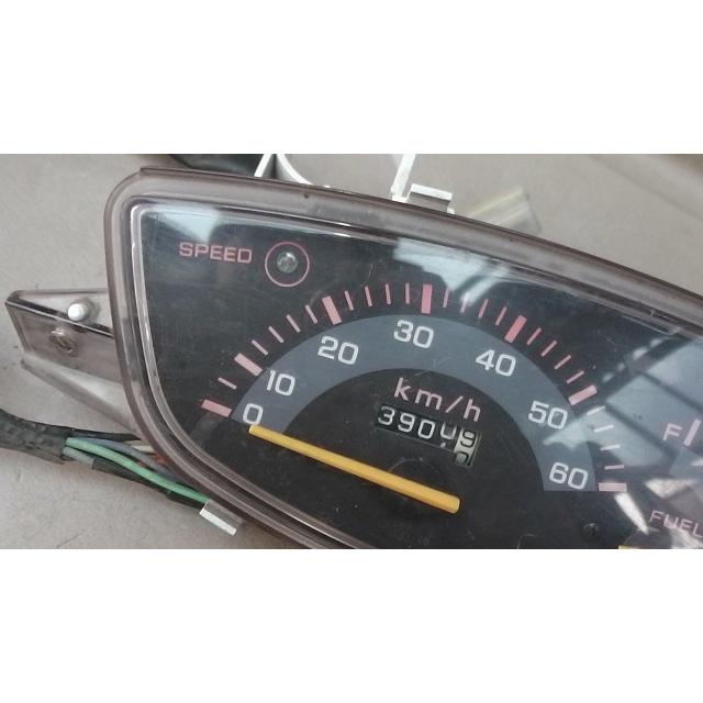 スーパーディオ AF27-1338xxx の メーター *1476320979 中古 : バイク