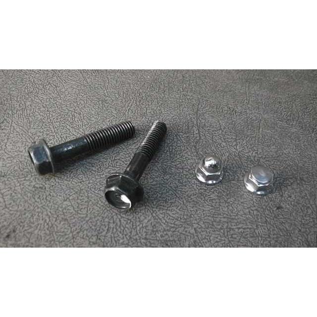 ジョグ(FI) AY01-1013xxx の マフラーボルト *1543542097 中古 :1543542097-20181129:バイクパーツCITY - 通販 - Yahoo!ショッピング ジョグ(FI) AY01-1013xxx の マフラーボルト *1543542097 中古 :1543542097-20181129:バイクパーツCITY - 通販 - Yahoo!ショッピング