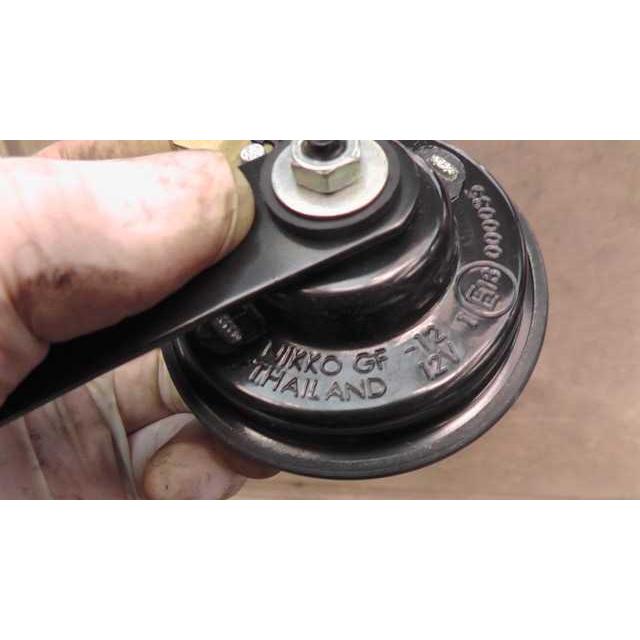 ボーン アクシスZ SED7J-003xxx の ホーン *1544148601 中古 : バイクパーツ