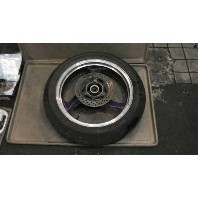 バリオス ZR250A-007xxx の リアホイール タイヤ付 *1549412187 中古