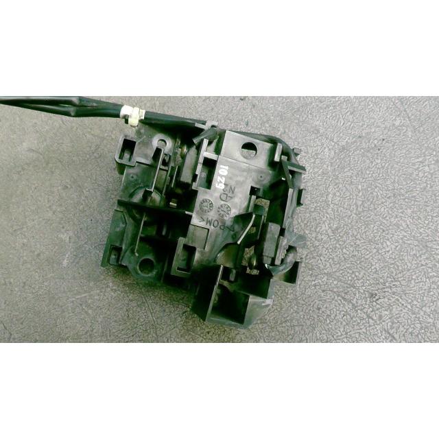 フォルツァX MF08-1209 の シート ボックス スイッチ *1552529477 中古