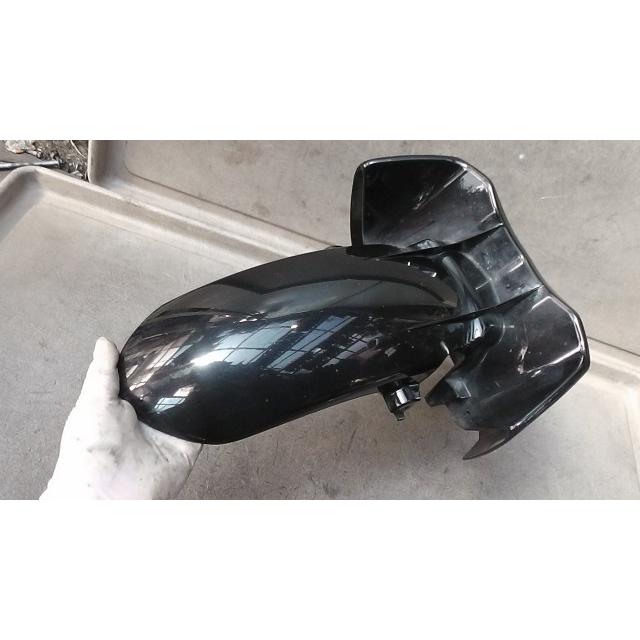 PCX NC125D-0021xxx の フロントフェンダー JF28 *1554343262 中古