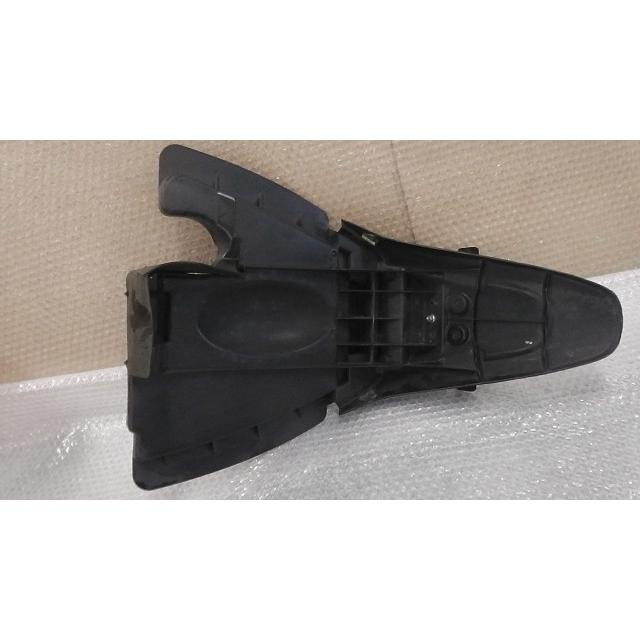 ジョルノ4スト GIORNO AF70 の リアフェンダー *1574219637 中古