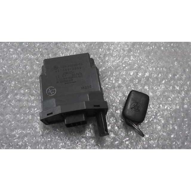 マジェスティ C SG03J の リモコン ユニット *1574389264 中古